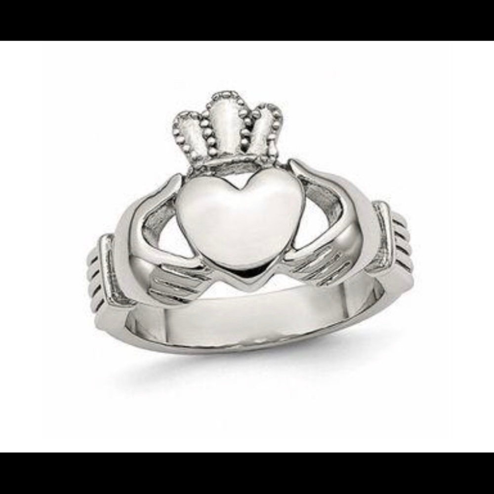 Men's Claddagh Ring in Stainless Steel